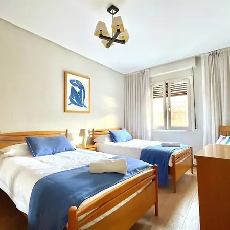 Tranquilo Cerca Del Casco Viejo Apartamento *